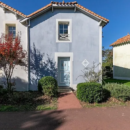 Maison Pour 6 - Piscine - Port Bourgenay بيت للعطل *