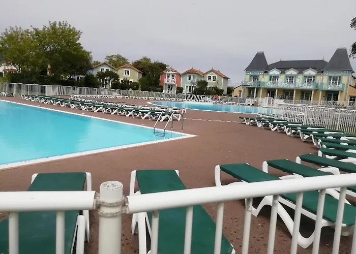 Maison Pour 6 - Piscine - Port Bourgenay בית נופש *